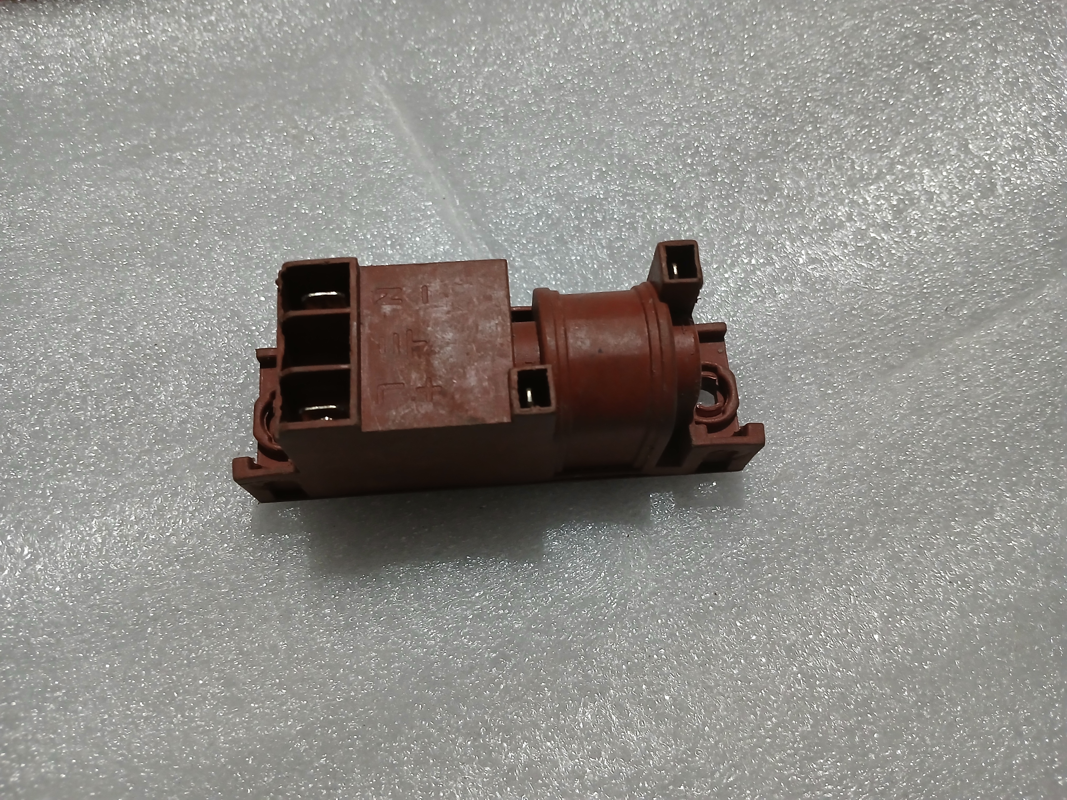 IGNITOR 1.5 V 2 OUTLET AC KIT